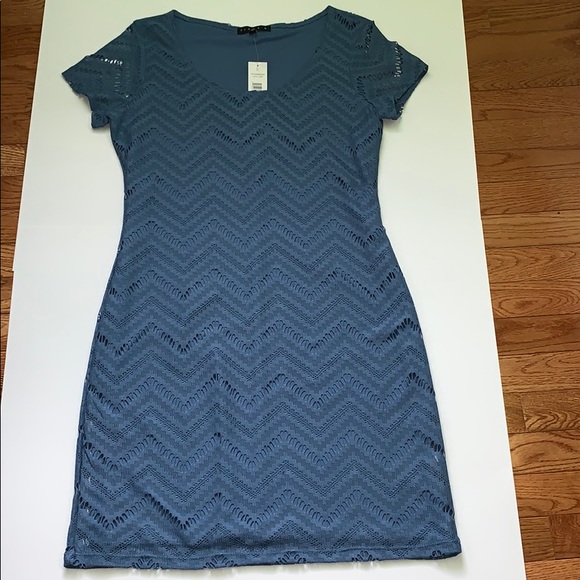 Tiana B. Lace cocktail dress - Picture 2 of 5